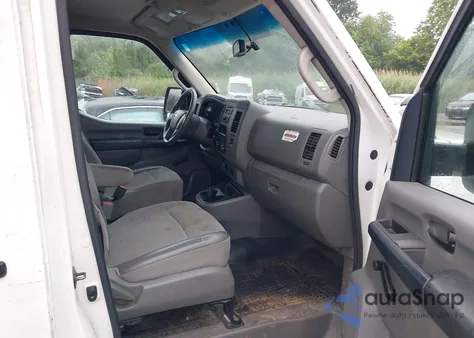 2012 Nissan Nv 1500 Nv1500 S V6 z USA, uszkodzony, nr VIN 1N6BF0KL2CN118909